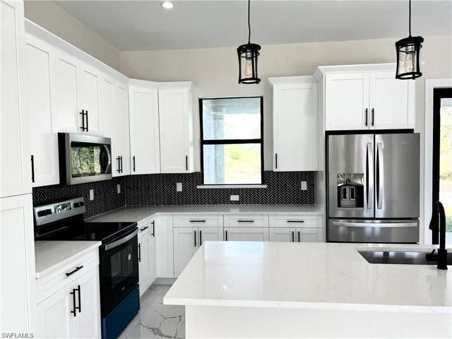 4437 60th AVE NE, NAPLES FL 34120