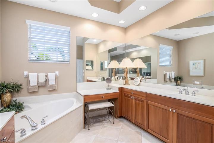 10301  Autumn Breeze  DR, Estero, FL 34135