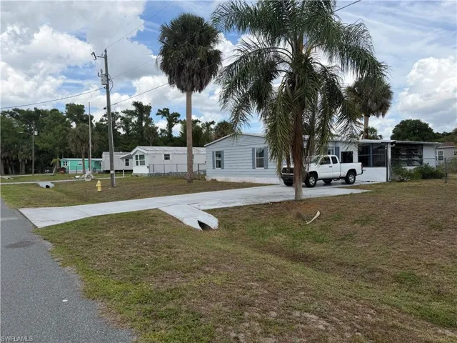 7633  Grady  DR, North Fort Myers, FL 33917