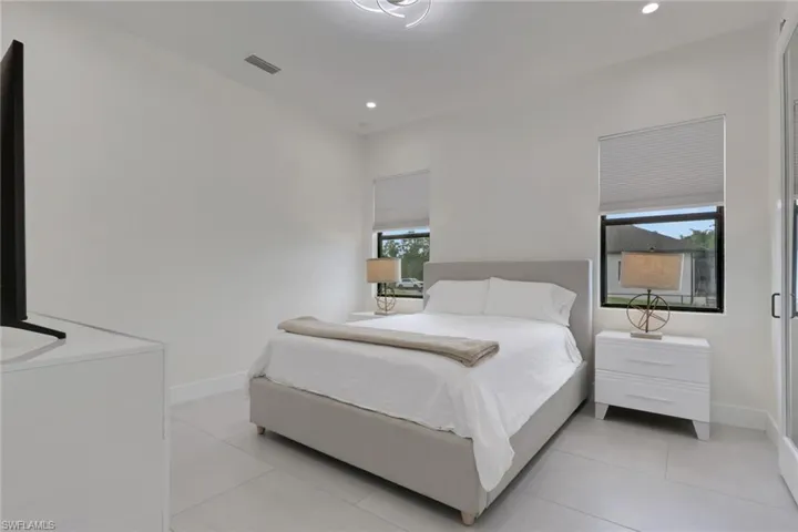 653 23rd St Sw, Naples, Florida 34117