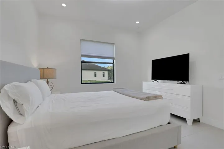 653 23rd St Sw, Naples, Florida 34117