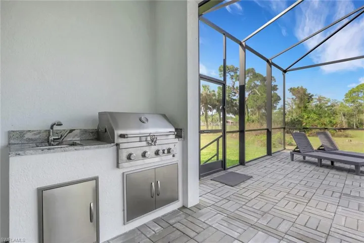 653 23rd St Sw, Naples, Florida 34117