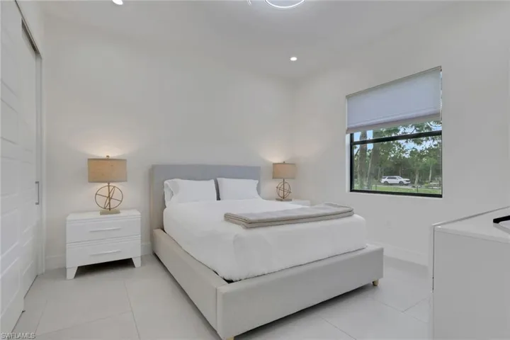 653 23rd St Sw, Naples, Florida 34117