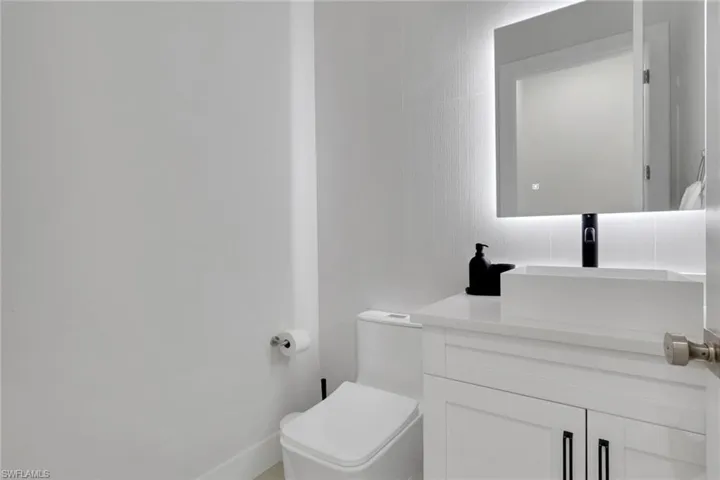 653 23rd St Sw, Naples, Florida 34117