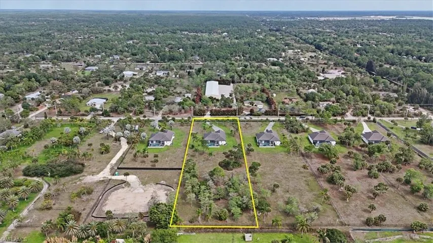 653 23rd St Sw, Naples, Florida 34117