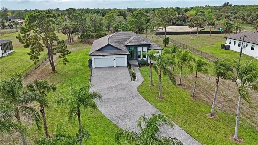 653 23rd St Sw, Naples, Florida 34117