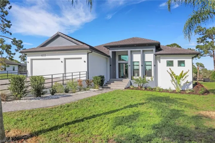 653 23rd St Sw, Naples, Florida 34117