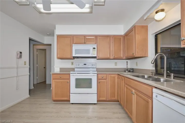 Another view of the kitchen.