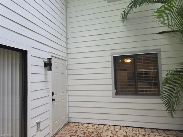 7752 Tamara Lee Ct 103, Fort Myers, Florida 33907