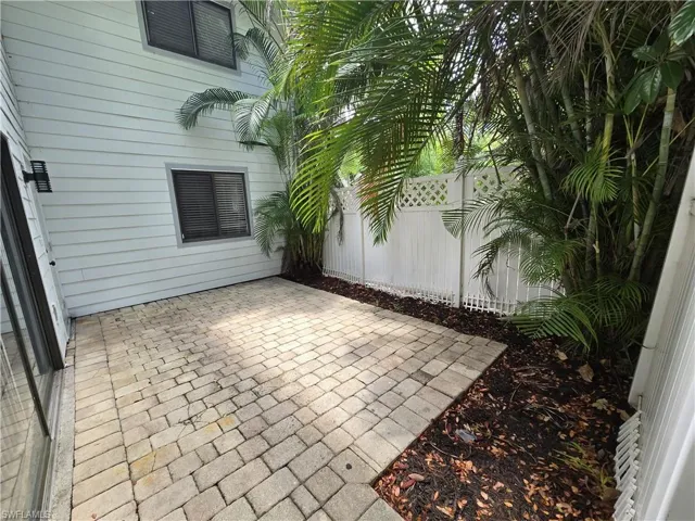 7752 Tamara Lee Ct 103, Fort Myers, Florida 33907