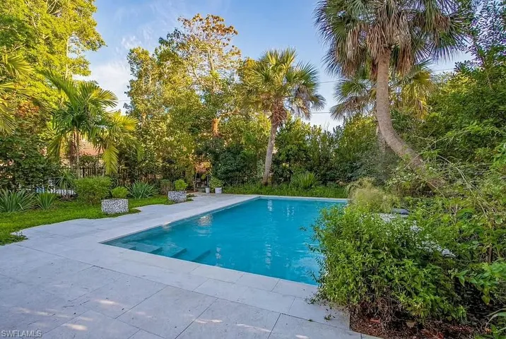 114 Jeepers Dr, Naples, Florida 34112