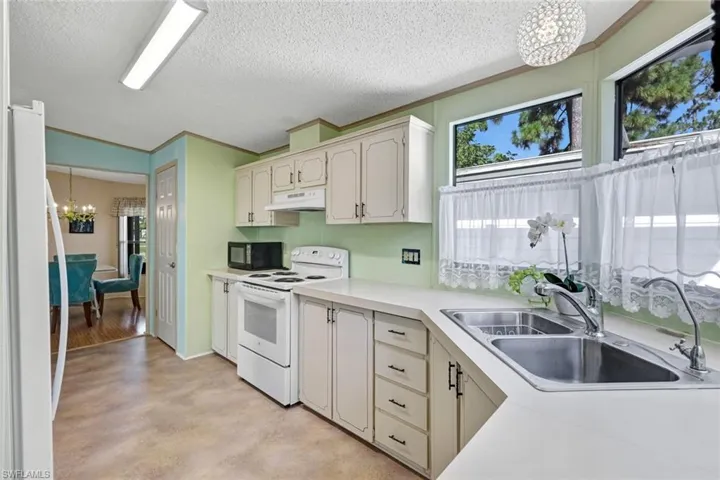19682 Eagle Trace Ct, North Fort Myers, Florida 33903