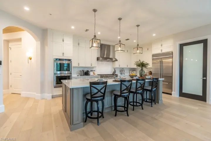 Breakfast Bar