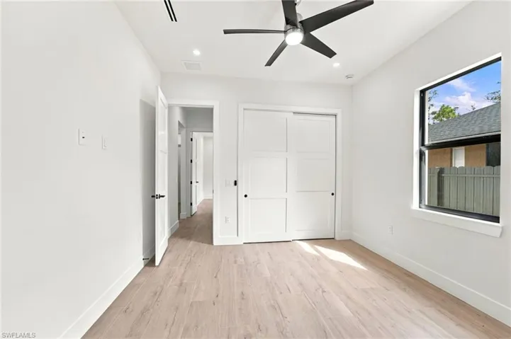 2752 18th Ave Ne, Naples, Florida 34120