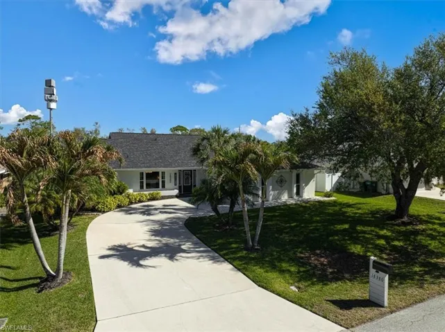 18380 Robinson Ave, Port Charlotte, Florida 33948