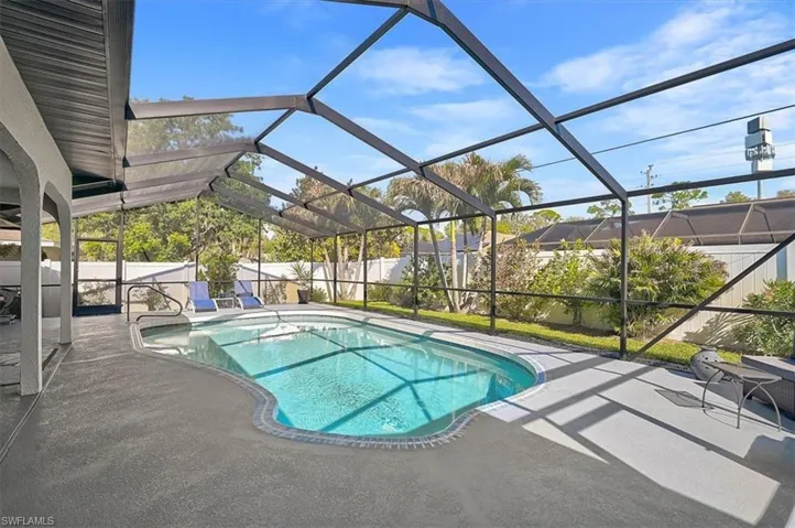 18380 Robinson Ave, Port Charlotte, Florida 33948