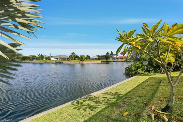 1723 Sw 31st Ln, Cape Coral, Florida 33914