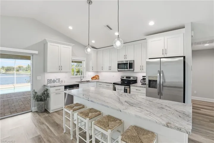 1723 Sw 31st Ln, Cape Coral, Florida 33914