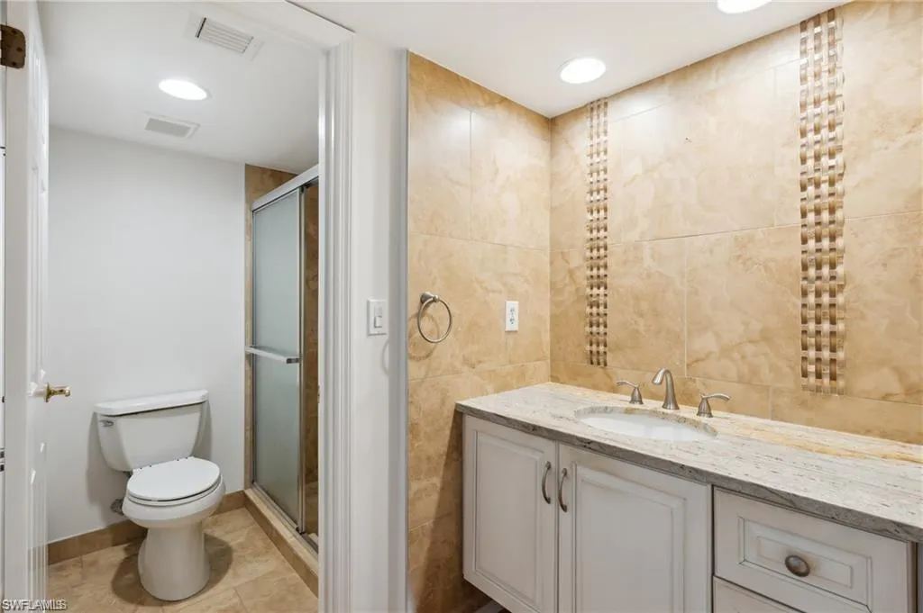 3430 Gulf Shore BLVD, Naples, FL 34103,225063353