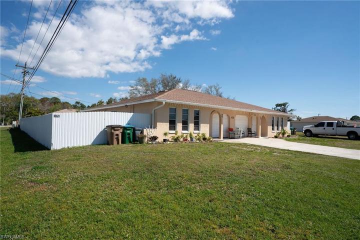 903 SE 23rd  PL, Cape Coral, FL 33990