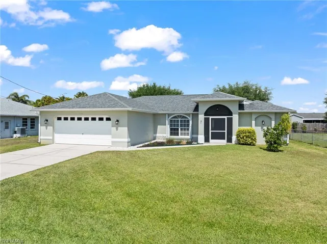 3519 5th Ave, Cape Coral, Florida 33904