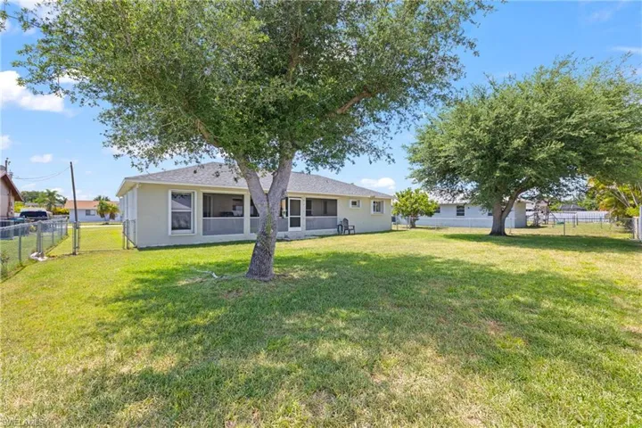 3519 5th Ave, Cape Coral, Florida 33904