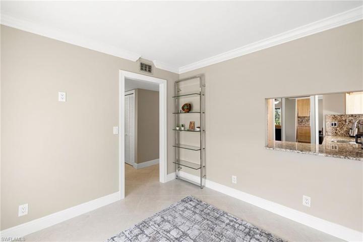 726  Broad S AVE, Naples, FL 34102