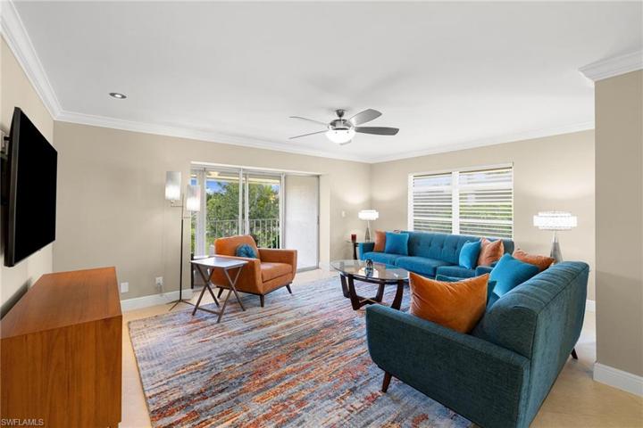 726  Broad S AVE, Naples, FL 34102