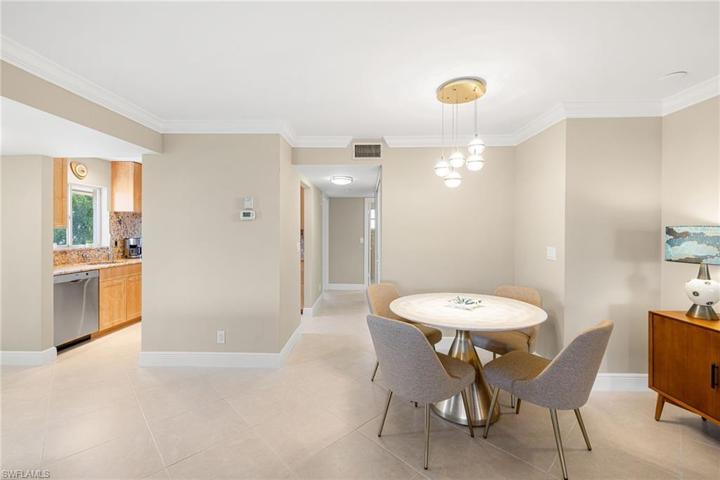 726  Broad S AVE, Naples, FL 34102