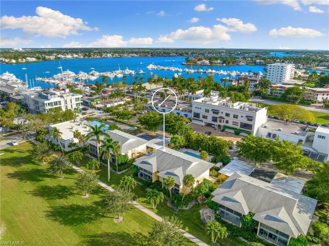 726  Broad S AVE, Naples, FL 34102