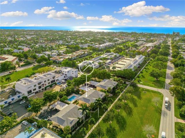 726  Broad S AVE, Naples, FL 34102
