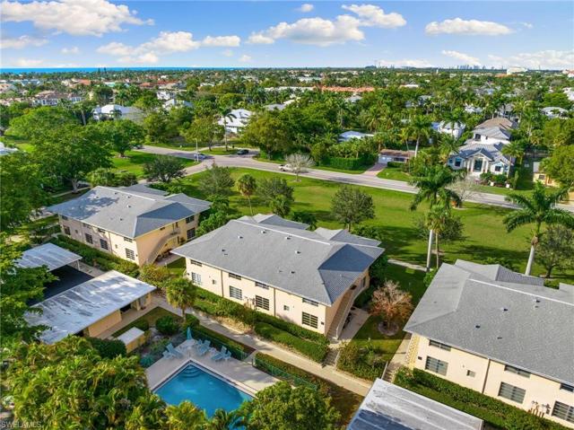 726  Broad S AVE, Naples, FL 34102