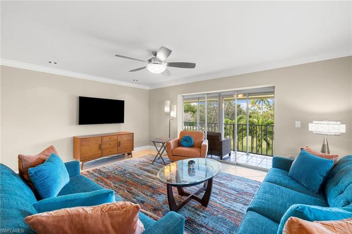 726  Broad S AVE, Naples, FL 34102