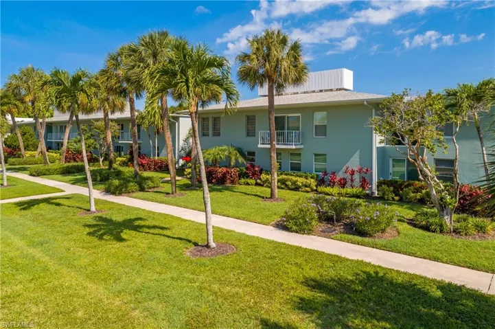 Everglades Club