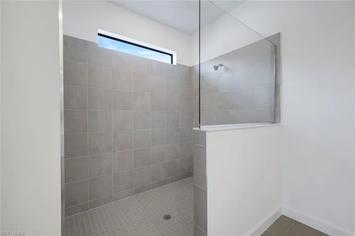 19232  Gentry  PL, Estero, FL 33928