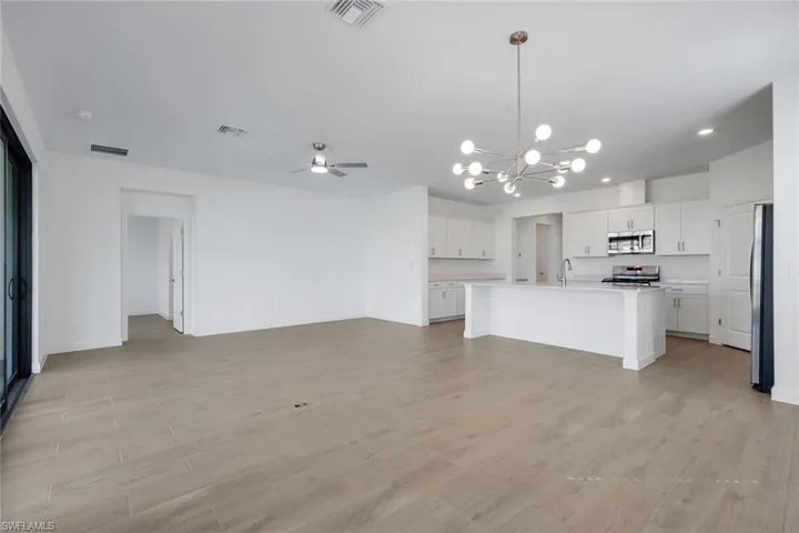 19232  Gentry  PL, Estero, FL 33928