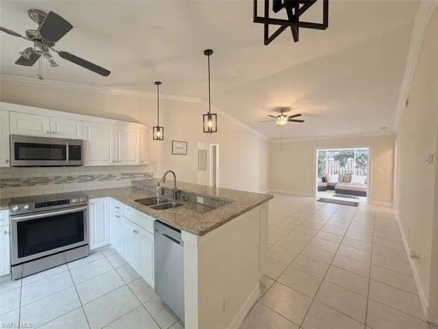 15818 Key Grass Ln, Fort Myers, Florida 33905