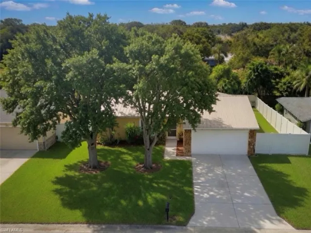 15818 Key Grass Ln, Fort Myers, Florida 33905