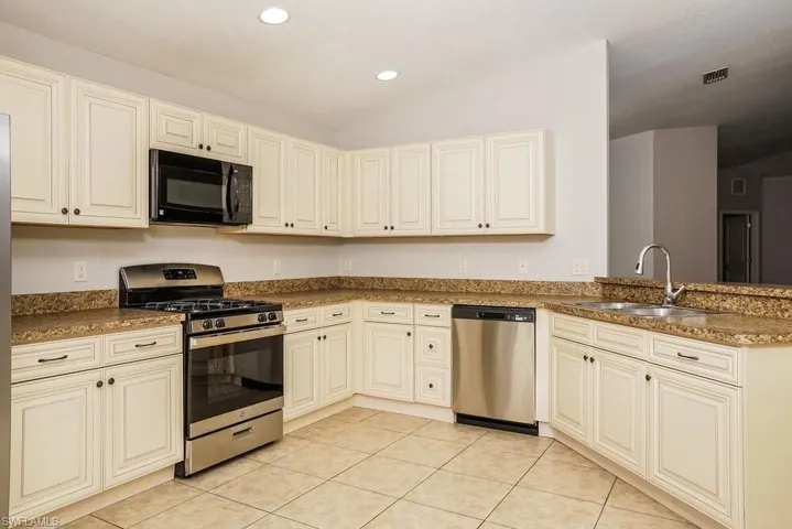 433 San Lorenzo Ct, Bradenton, Florida 34208