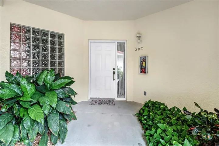 605 Lalique Cir # 802, Naples Fl 34119