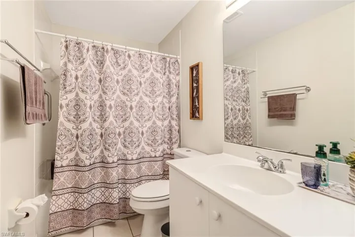 605 Lalique Cir # 802, Naples Fl 34119