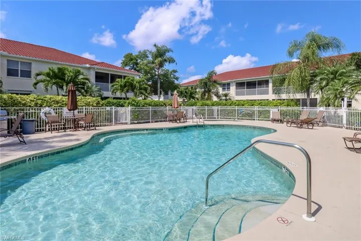605 Lalique Cir # 802, Naples Fl 34119
