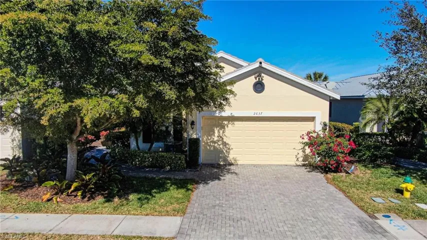 2637 Vareo Ct, Cape Coral, Florida 33991