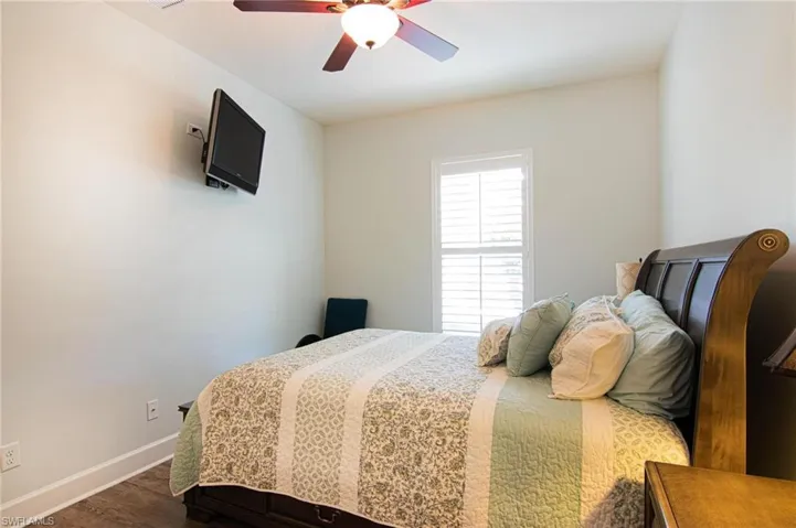2637 Vareo Ct, Cape Coral, Florida 33991