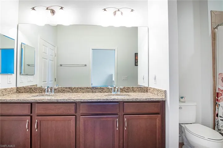 2637 Vareo Ct, Cape Coral, Florida 33991