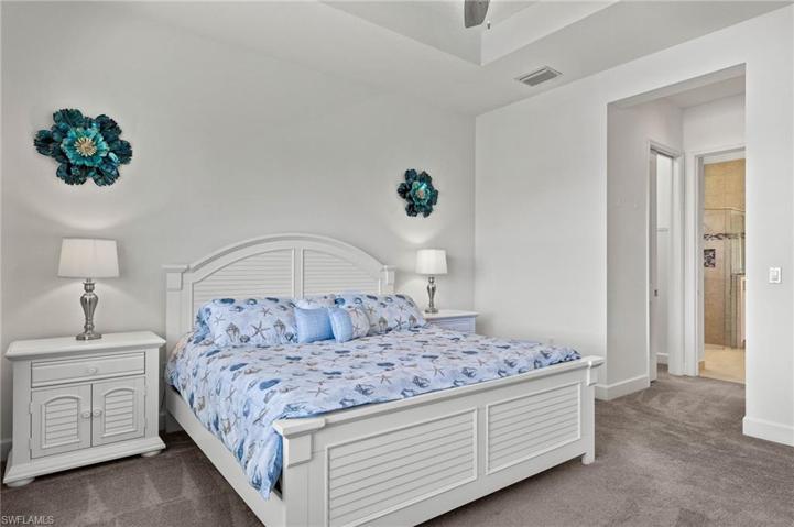 28571  Lobos  CIR, Bonita Springs, FL 34135