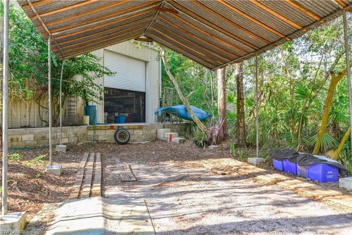6670  Chipper  LN, North Fort Myers, FL 33917