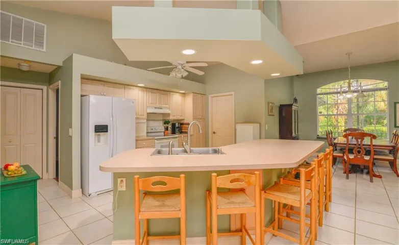 6670  Chipper  LN, North Fort Myers, FL 33917