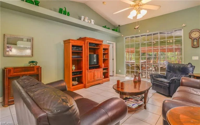 6670  Chipper  LN, North Fort Myers, FL 33917