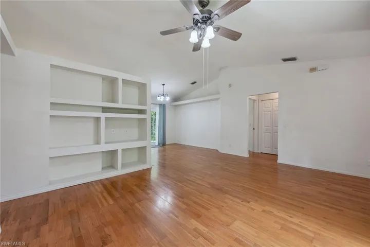 3210  2nd SE AVE, Naples, FL 34117